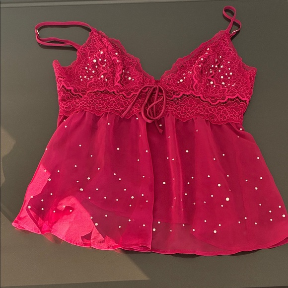 Victoria’s Secret: Elegant Lace Trim Babydoll in Magenta - Picture 1 of 4
